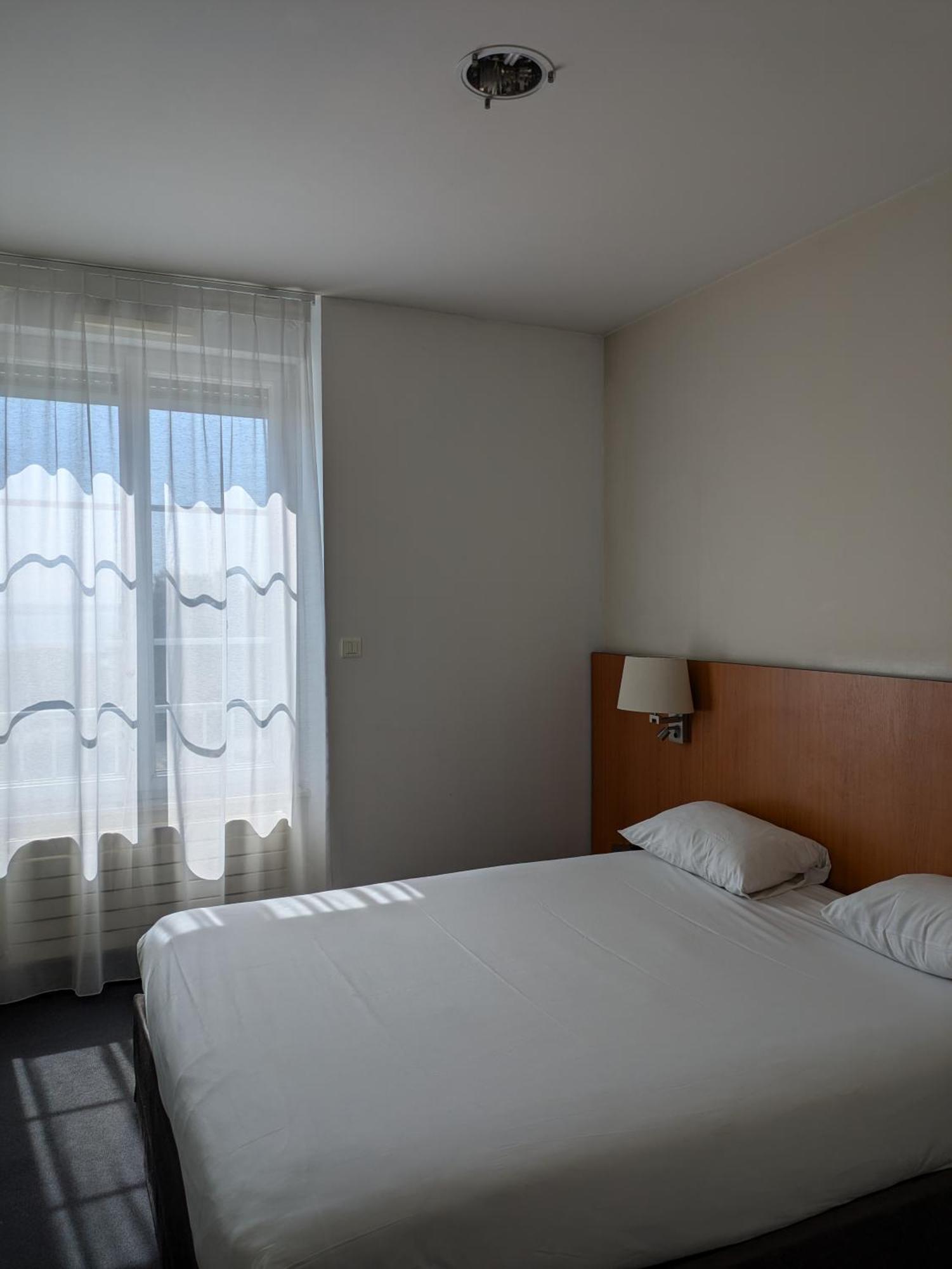 Hotel De La Gare Brest Buitenkant foto